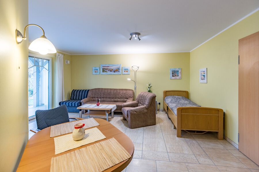 2-Raum Wohnung „Bernstein“